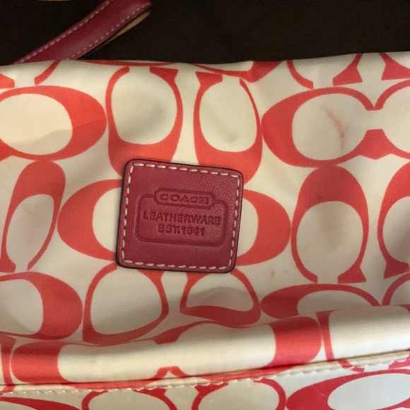 Coach Bag - Picture 2 of 8